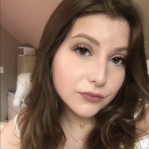 Meet your Posher, Mikayla